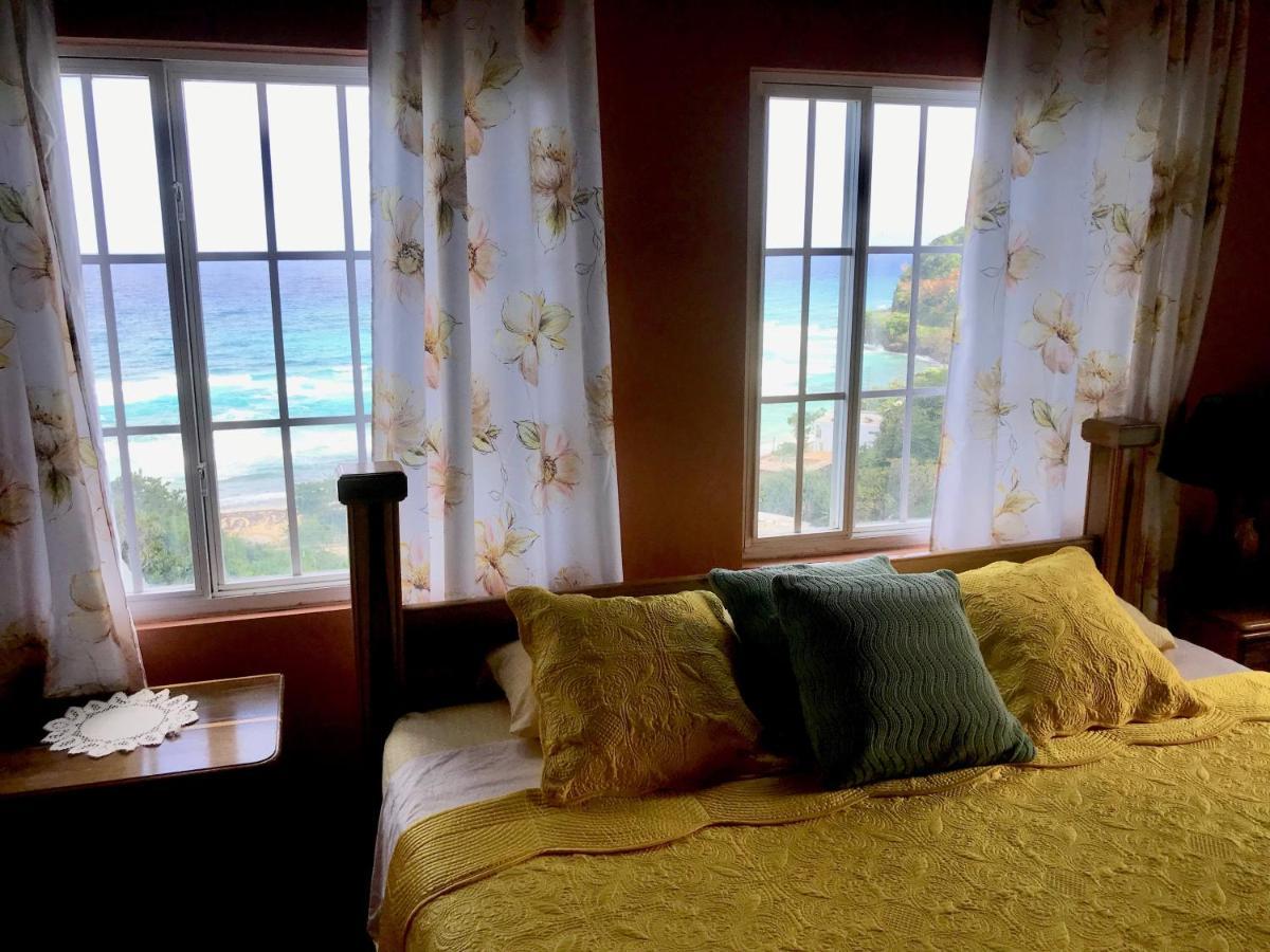 I View - In Long Bay Villa Exteriör bild