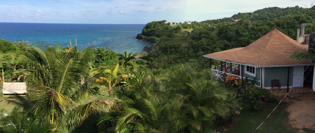 I View - In Long Bay Villa Exteriör bild